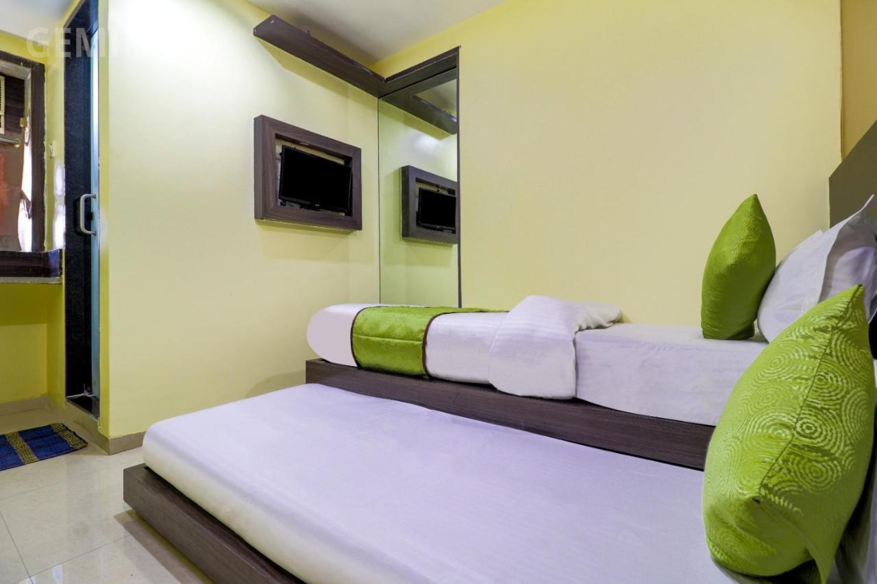 Hotel Gemini Мумбаи Экстерьер фото